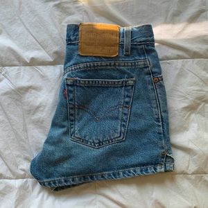 Vintage Levi’s shorts